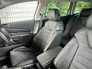 Used 2009 Volkswagen Passat Estate Silver - Interior and Exterior details 15