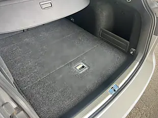 Used 2009 Volkswagen Passat Estate Silver - Interior and Exterior details 17