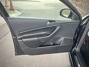 Used 2009 Volkswagen Passat R36 Black - Interior and Exterior details 14
