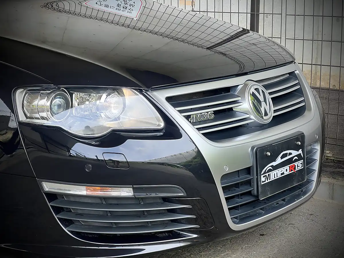 Used 2009 Volkswagen Passat R36 Black - Interior and Exterior details 4