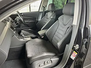 Used 2009 Volkswagen Passat R36 Black - Interior and Exterior details 16