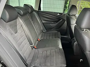 Used 2009 Volkswagen Passat R36 Black - Interior and Exterior details 17
