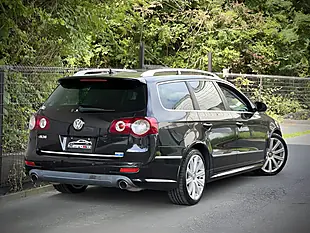 Used 2009 Volkswagen Passat R36 Black - Interior and Exterior details 3