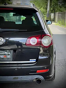 Used 2009 Volkswagen Passat R36 Black - Interior and Exterior details 9