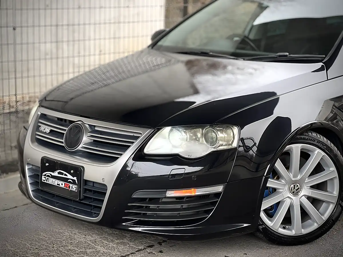 Used 2009 Volkswagen Passat R36 Black - Interior and Exterior details 19