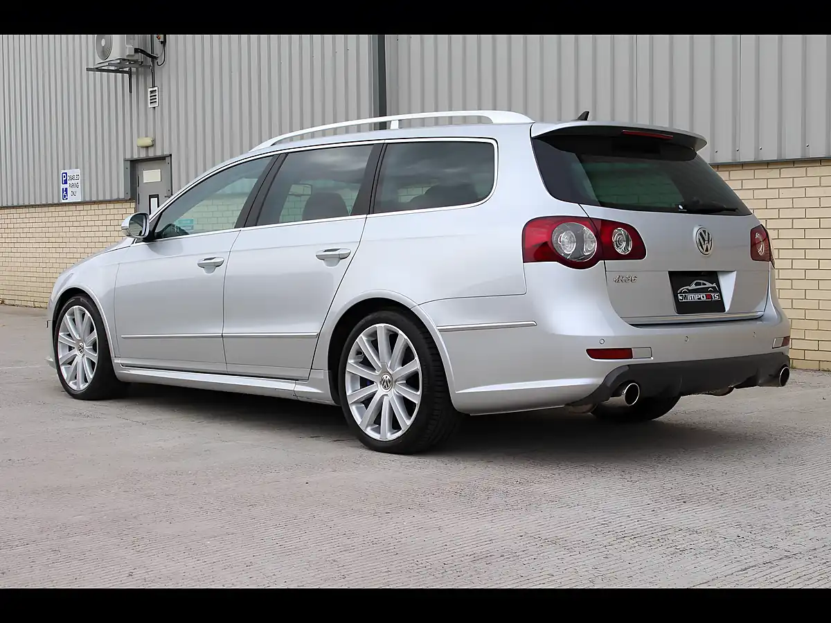 Used 2009 Volkswagen Passat R36 Silver - Interior and Exterior details 12