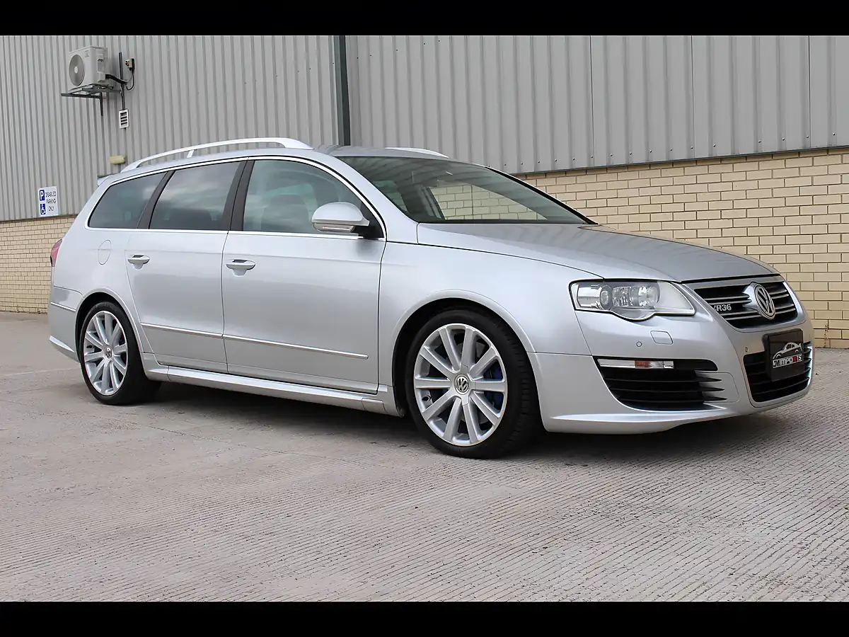 Used 2009 Volkswagen Passat R36 Silver - Interior and Exterior details 18