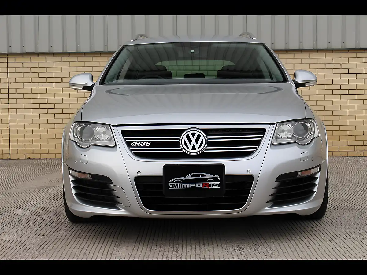 Used 2009 Volkswagen Passat R36 Silver - Interior and Exterior details 5