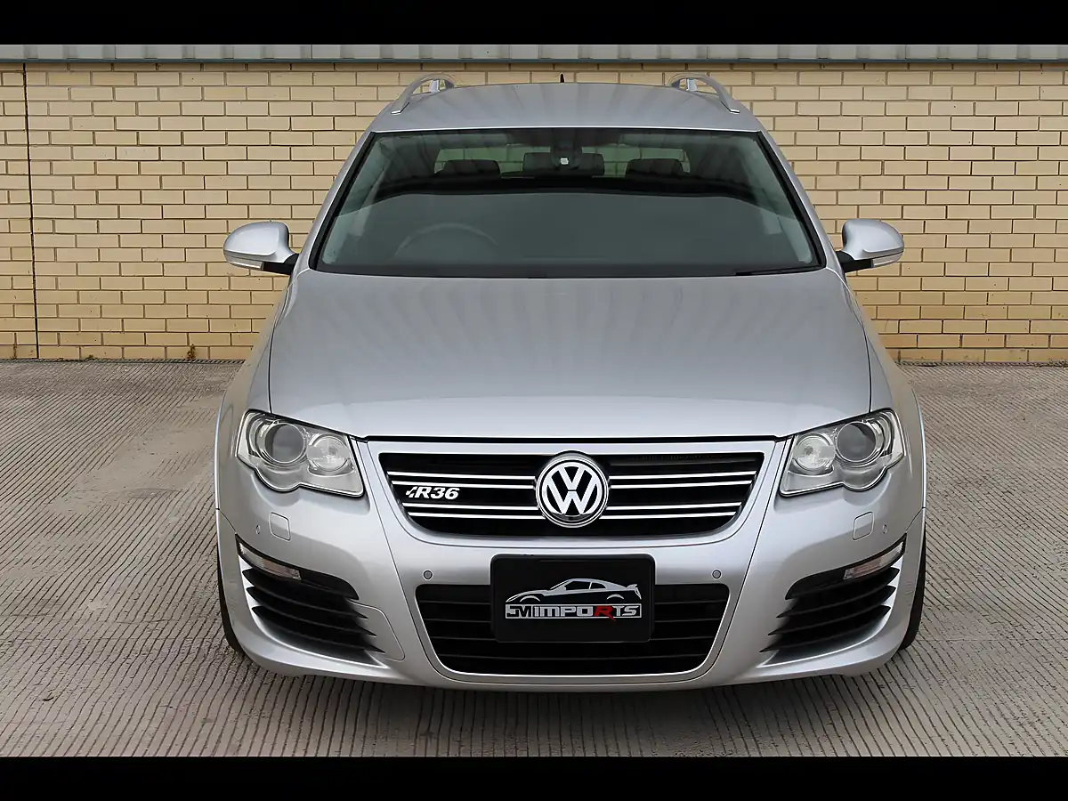 Used 2009 Volkswagen Passat R36 Silver - Interior and Exterior details 7