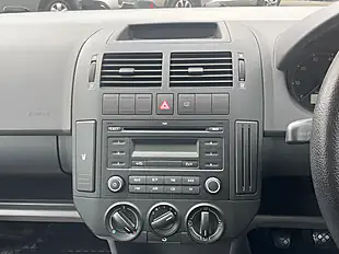 Used 2009 Volkswagen Polo E Red - Interior and Exterior details 13
