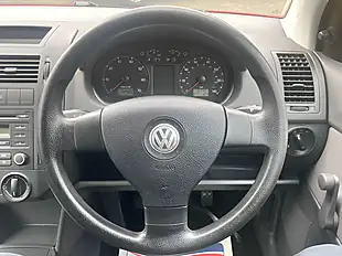 Used 2009 Volkswagen Polo E Red - Interior and Exterior details 15