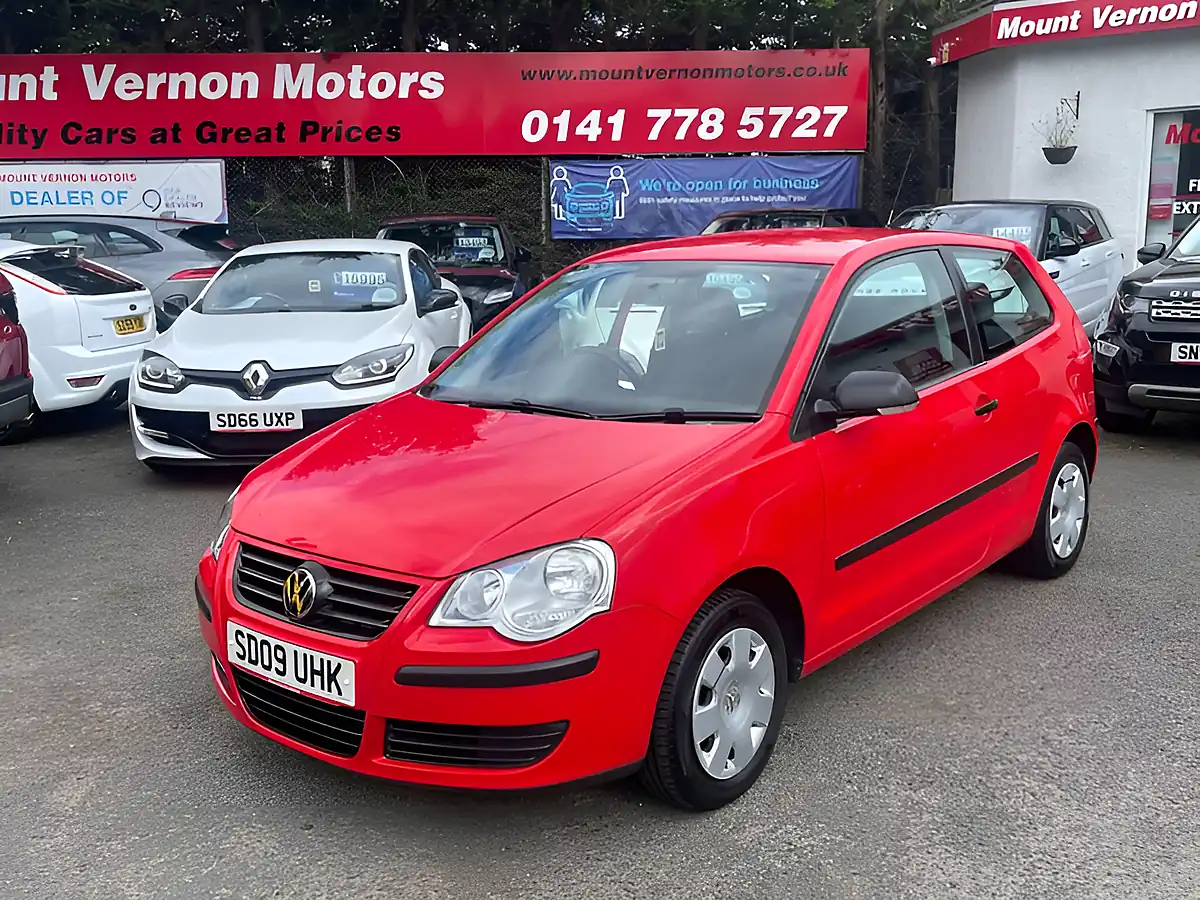 Used 2009 Volkswagen Polo E Red - Interior and Exterior details 2