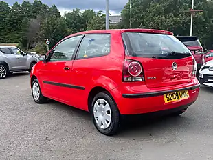 Used 2009 Volkswagen Polo E Red - Interior and Exterior details 4