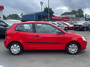 Used 2009 Volkswagen Polo E Red - Interior and Exterior details 7