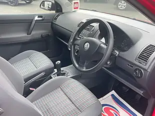 Used 2009 Volkswagen Polo E Red - Interior and Exterior details 9