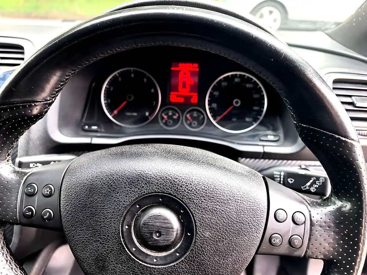 Used 2009 Volkswagen Scirocco GT Black - Interior and Exterior details 14