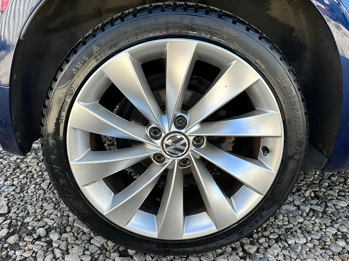 Used 2009 Volkswagen Scirocco GT Blue - Interior and Exterior details 19