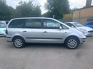 Used 2009 Volkswagen Sharan Se Silver - Interior and Exterior details 4