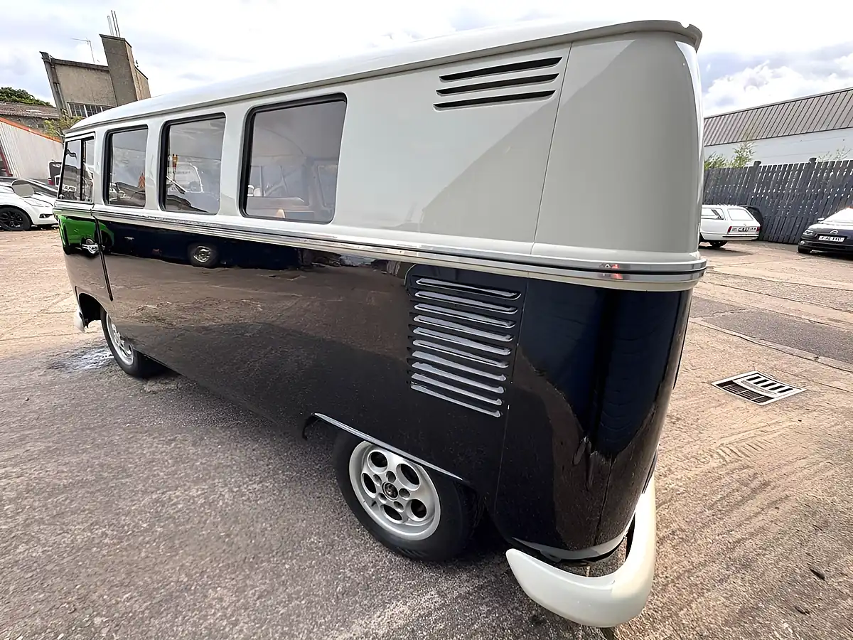 Used 2009 Volkswagen T1 Campervan Black/Beige - Interior and Exterior details 10