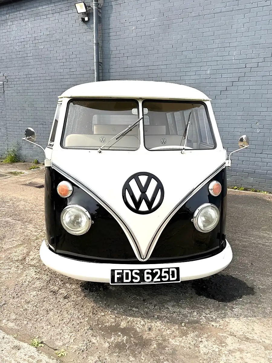 Used 2009 Volkswagen T1 Campervan Black/Beige - Interior and Exterior details 2