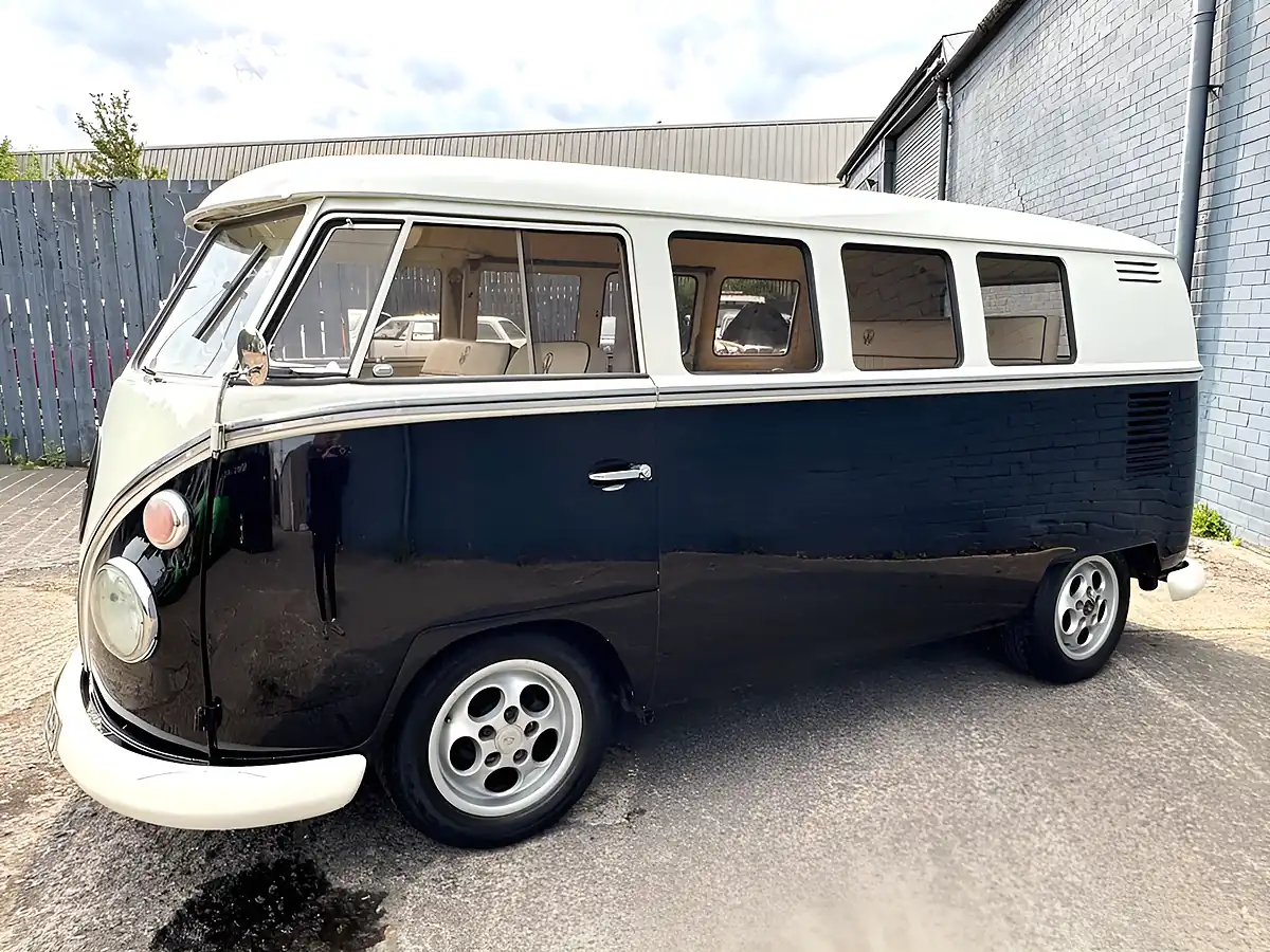 Used 2009 Volkswagen T1 Campervan Black/Beige - Interior and Exterior details 5
