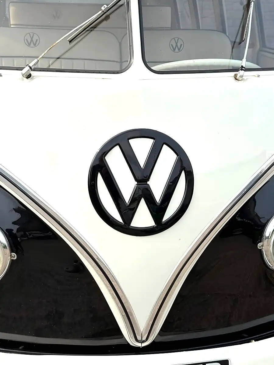 Used 2009 Volkswagen T1 Campervan Black/Beige - Interior and Exterior details 9
