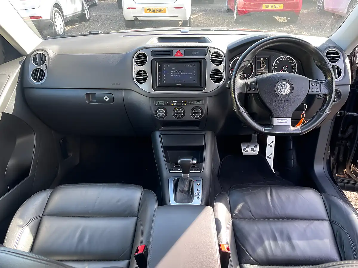 Used 2009 Volkswagen Tiguan R-Line Black - Interior and Exterior details 14