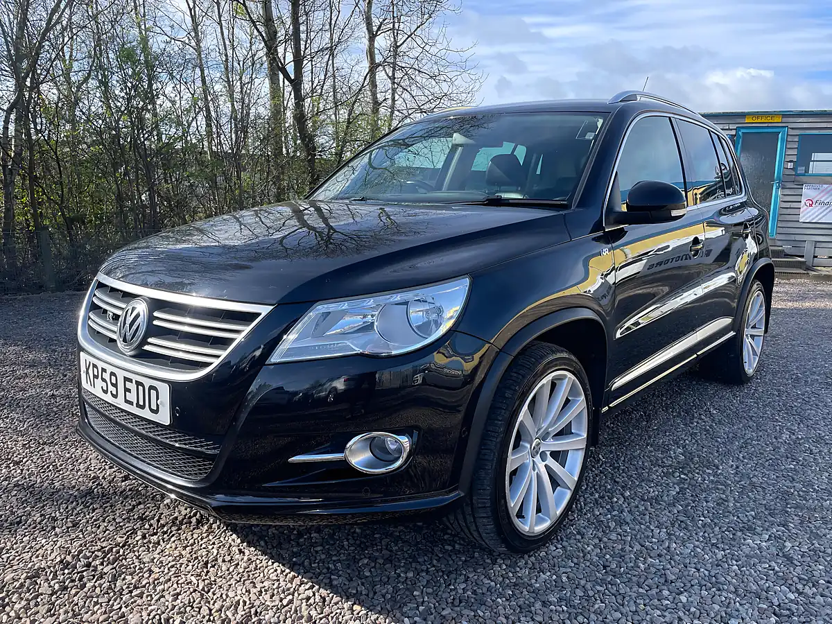 Used 2009 Volkswagen Tiguan R-Line Black - Interior and Exterior details 2
