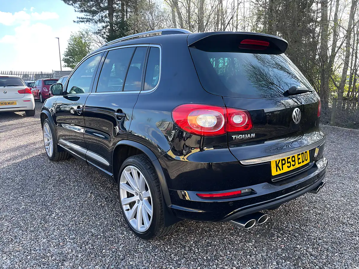 Used 2009 Volkswagen Tiguan R-Line Black - Interior and Exterior details 4