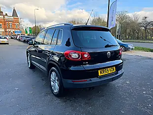 Used 2009 Volkswagen Tiguan Se Black - Interior and Exterior details 3