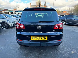 Used 2009 Volkswagen Tiguan Se Black - Interior and Exterior details 4