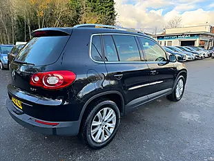 Used 2009 Volkswagen Tiguan Se Black - Interior and Exterior details 5