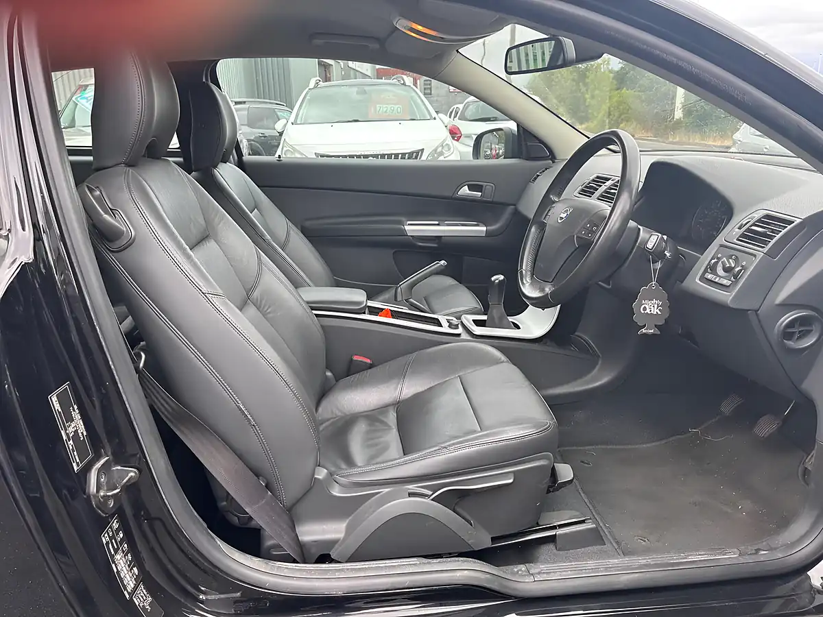 Used 2009 Volvo C30 Se Sports Coupe Other - Interior and Exterior details 9