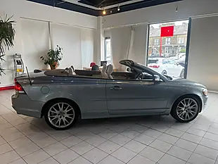 Used 2009 Volvo C70 Se Blue - Interior and Exterior details 5
