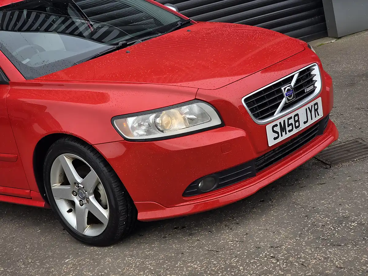 Used 2009 Volvo S40 R-Design Sport Red - Interior and Exterior details 2