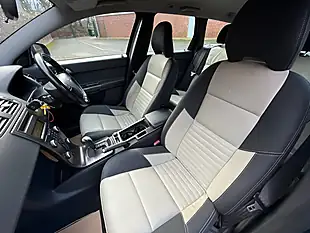 Used 2009 Volvo V50 R-Design Barents Blue - Interior and Exterior details 15