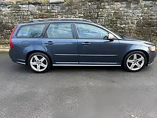 Used 2009 Volvo V50 R-Design Barents Blue - Interior and Exterior details 4