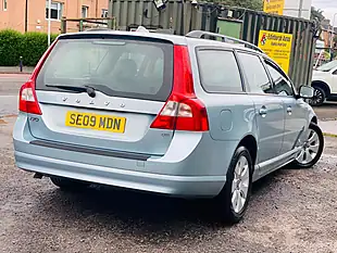 Used 2009 Volvo V70 Se Blue - Interior and Exterior details 7