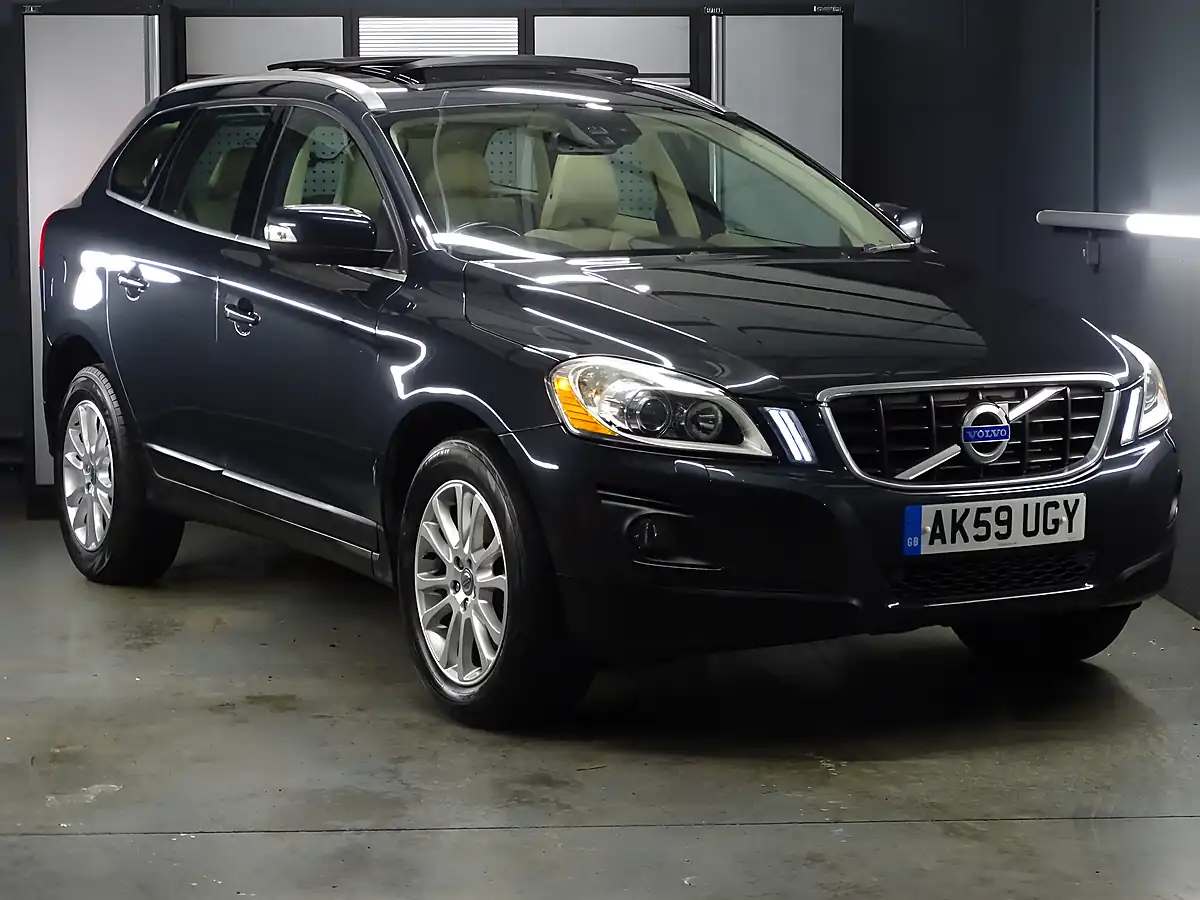 Used 2009 Volvo XC60 Se Lux Premium Grey - Interior and Exterior details 2