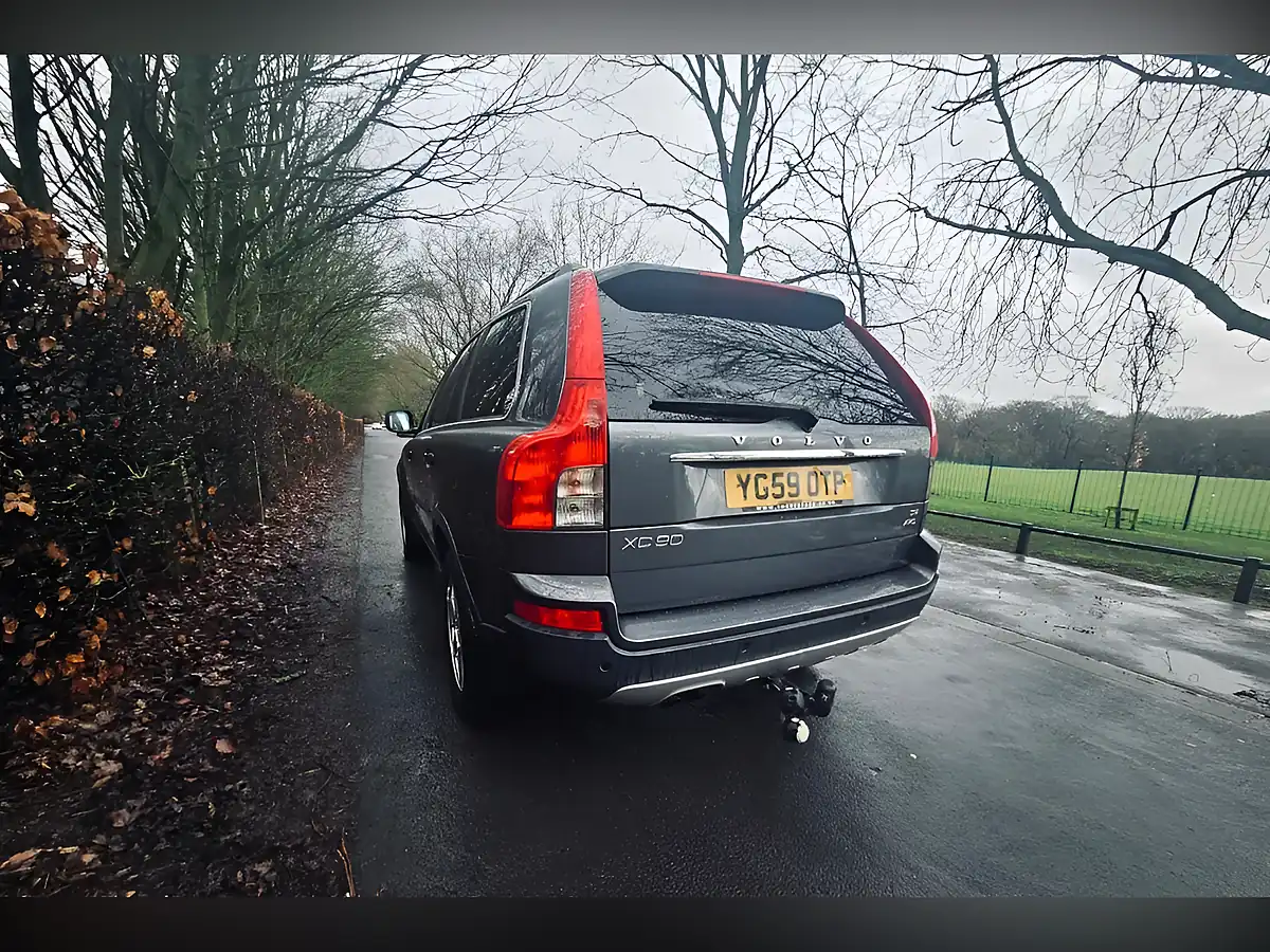Used 2009 Volvo XC90 Active Grey - Interior and Exterior details 17