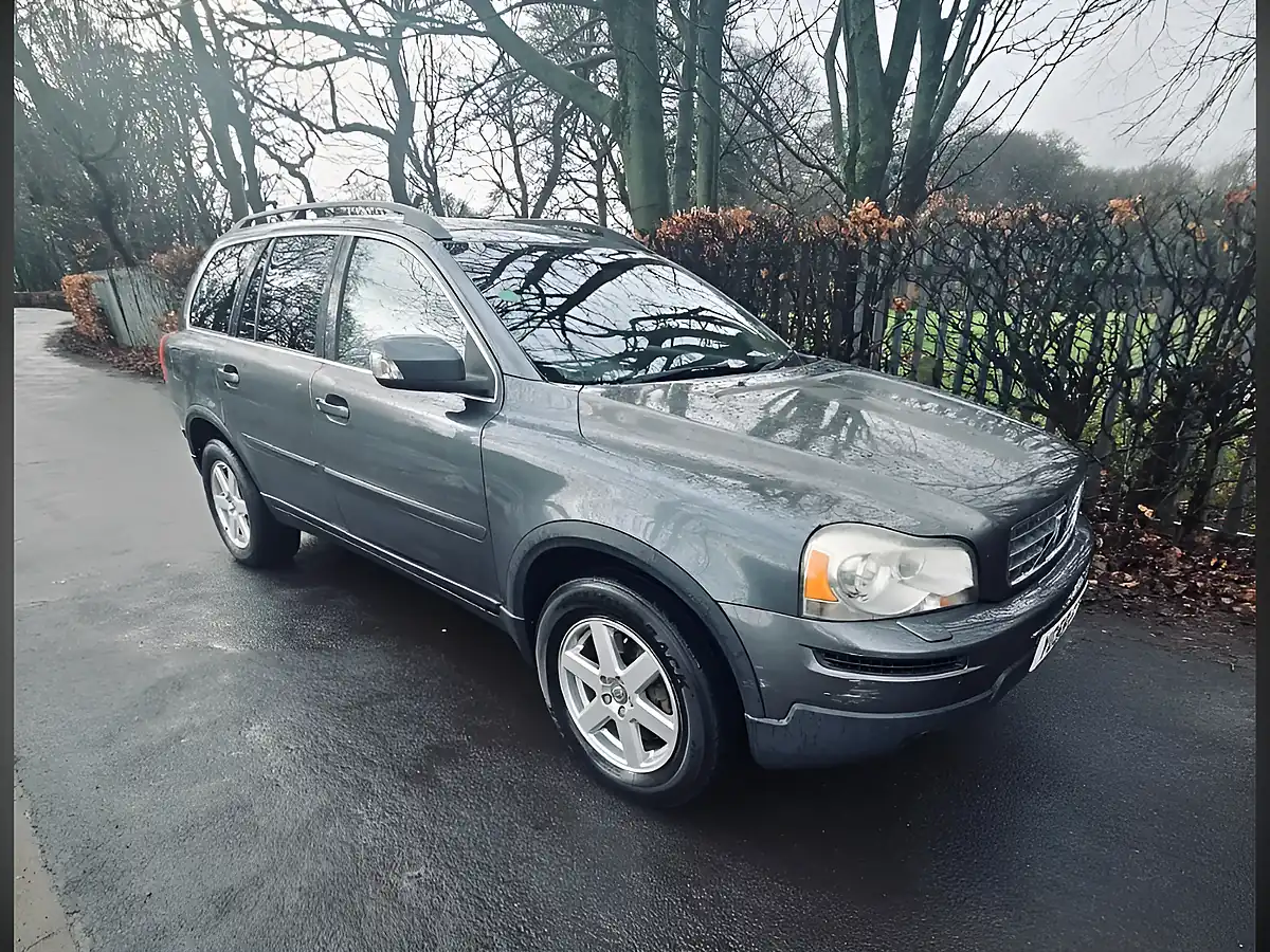 Used 2009 Volvo XC90 Active Grey - Interior and Exterior details 9