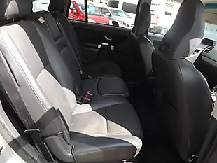 Used 2009 Volvo XC90 Active Silver - Interior and Exterior details 12