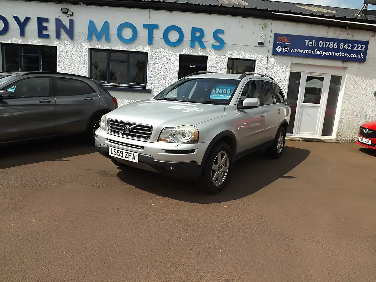 Used 2009 Volvo XC90 Active Silver - Interior and Exterior details 3