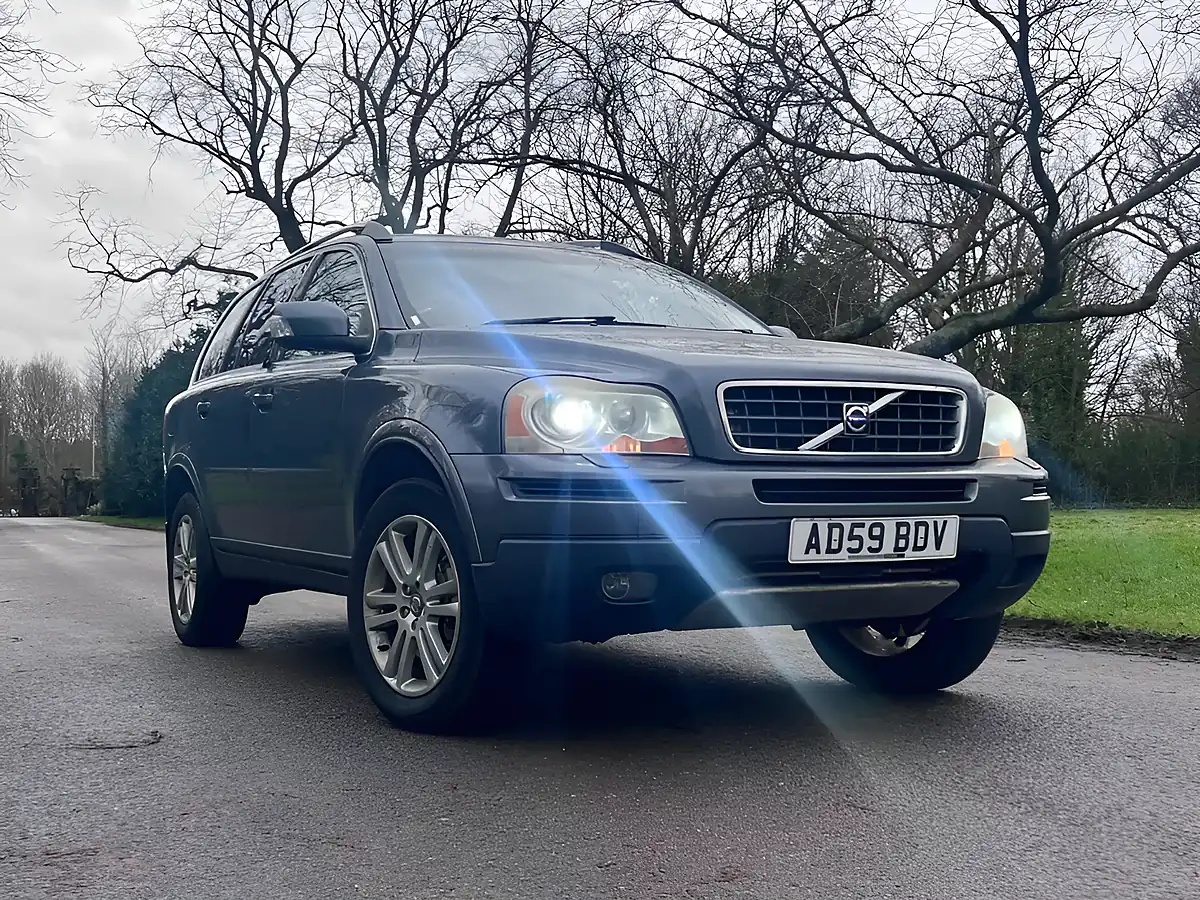 Used 2009 Volvo XC90 Se Lux Premium Grey - Interior and Exterior details 2