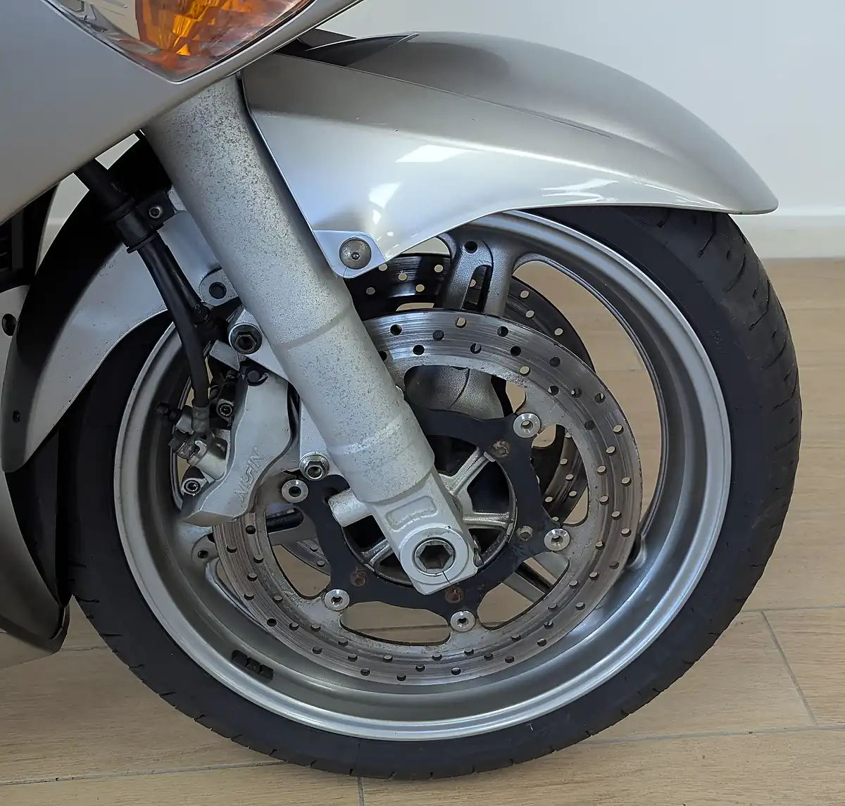 Used 2009 Yamaha FJR1300 As - Interior and Exterior details 15