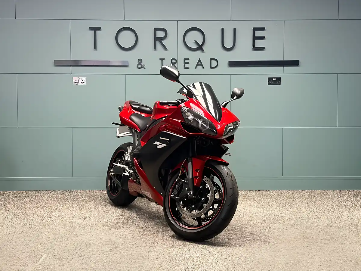 Used 2009 Yamaha R1 Yzf R1 4C8 Red - Interior and Exterior details 10