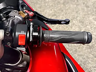 Used 2009 Yamaha R1 Yzf R1 4C8 Red - Interior and Exterior details 16