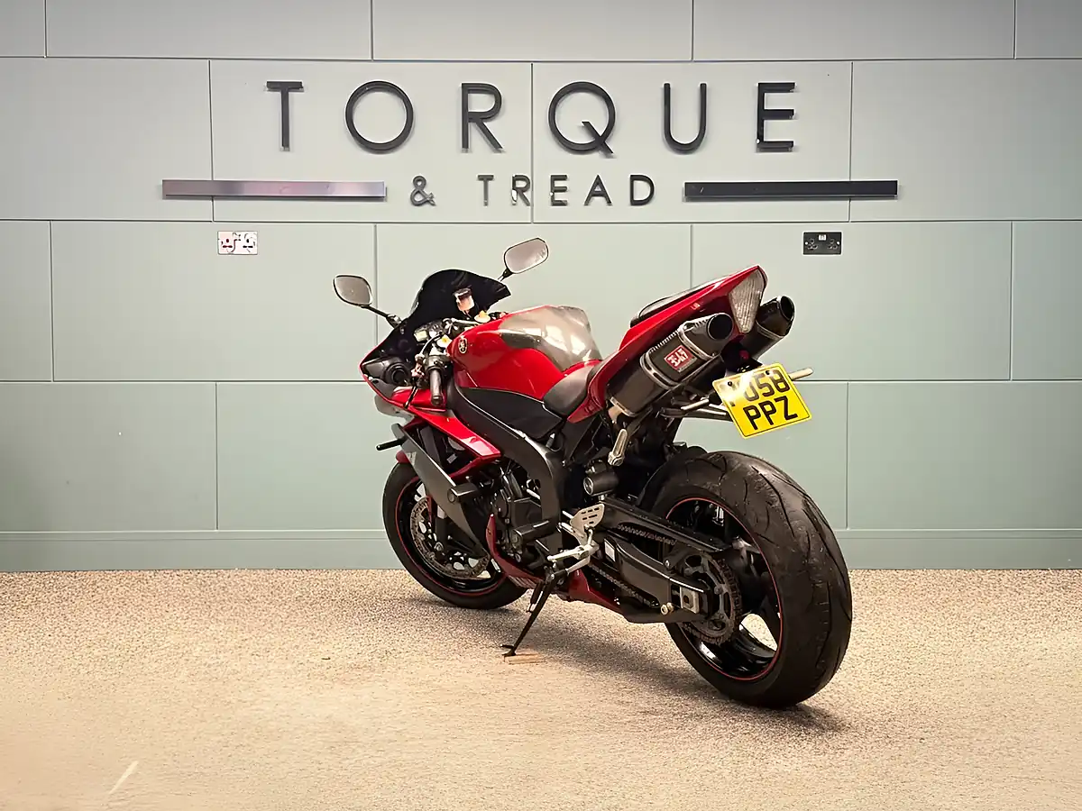 Used 2009 Yamaha R1 Yzf R1 4C8 Red - Interior and Exterior details 6