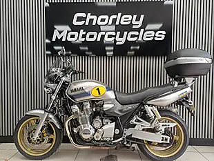 Used 2009 Yamaha Xjr 1300 Silver - Interior and Exterior details 2
