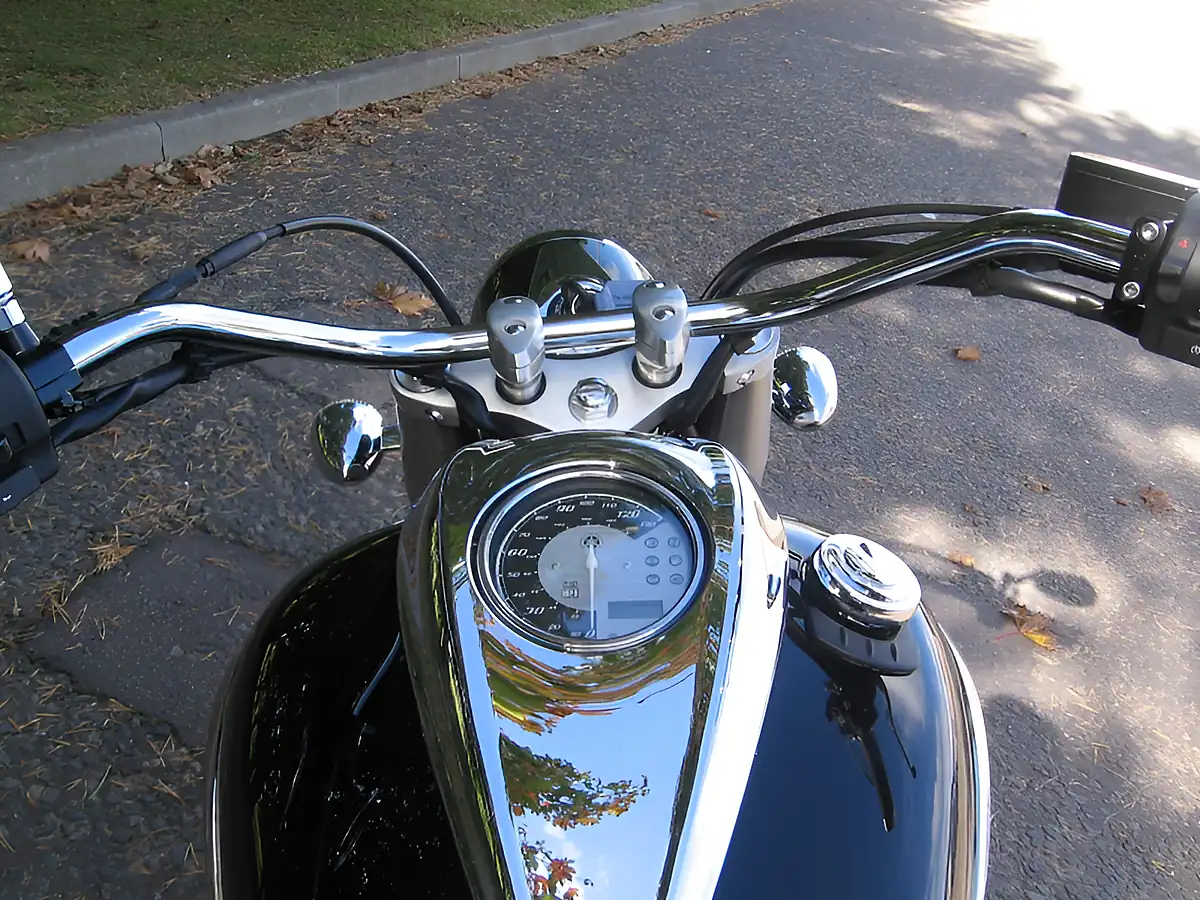 Used 2009 Yamaha XVS950A Midnight Star Black - Interior and Exterior details 5